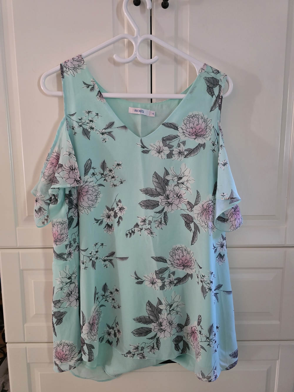 Ricki's Mint Green Floral Cold-Shoulder Blouse